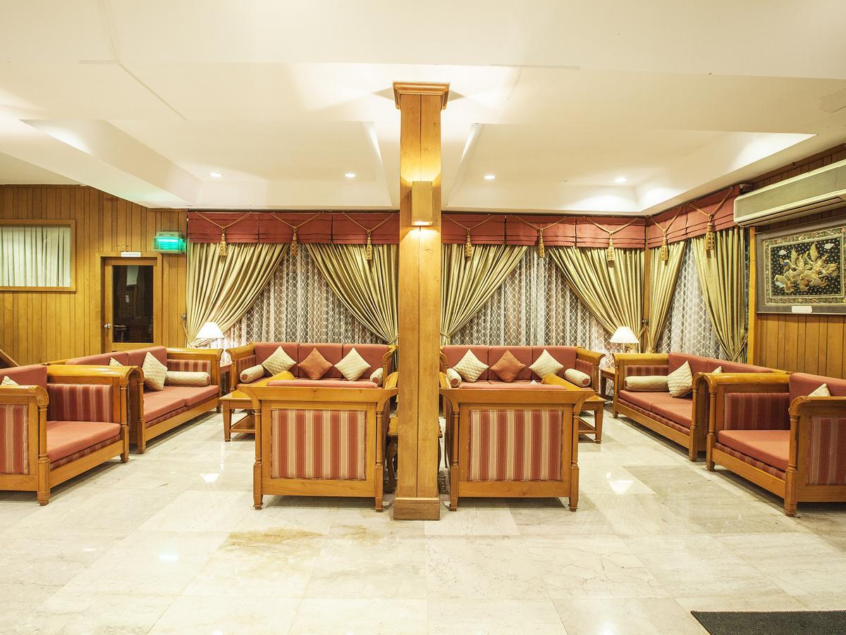 Aye Thar Yar Golf Resort Taunggyi Exteriör bild